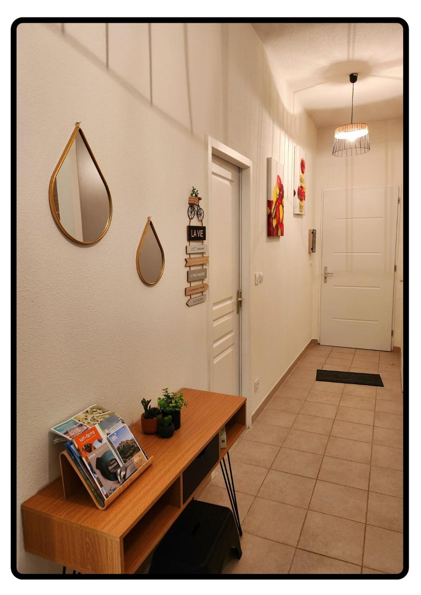 Appartement Roussillon Roussillon en Isere Exteriér fotografie